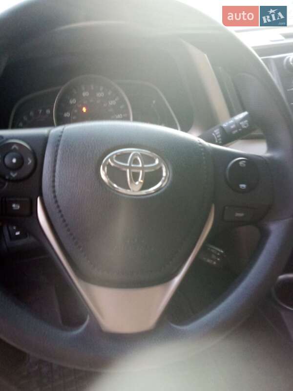Позашляховик / Кросовер Toyota RAV4 2013 в Львові