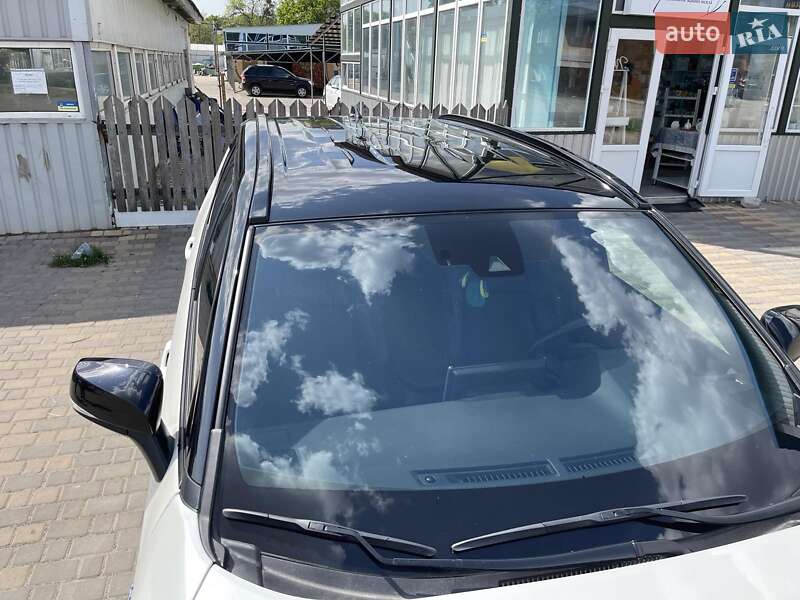 Внедорожник / Кроссовер Toyota RAV4 2018 в Знаменке