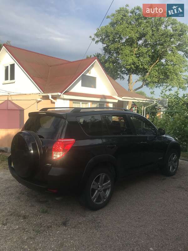 Позашляховик / Кросовер Toyota RAV4 2007 в Борисполі
