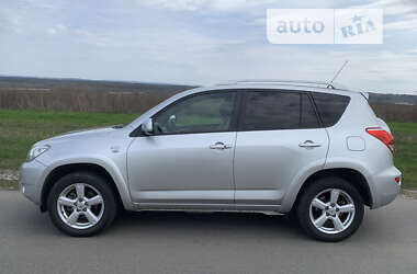 Внедорожник / Кроссовер Toyota RAV4 2006 в Киеве