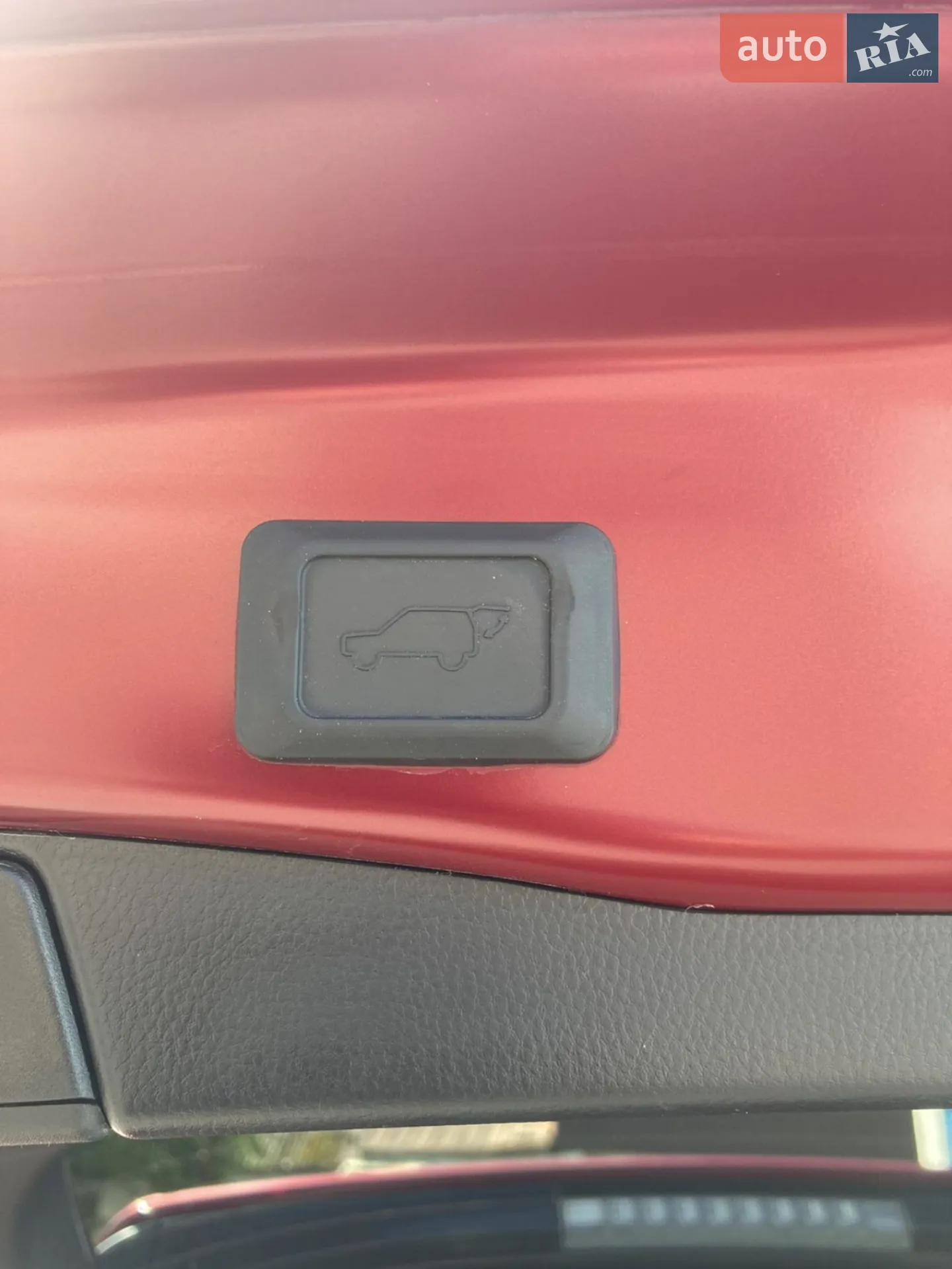 2019 Toyota RAV 4 - мініатюра 12