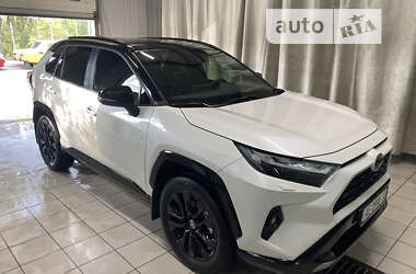 Внедорожник / Кроссовер Toyota RAV4 2021 в Днепре
