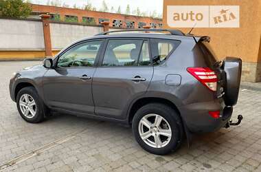 Внедорожник / Кроссовер Toyota RAV4 2010 в Коломые