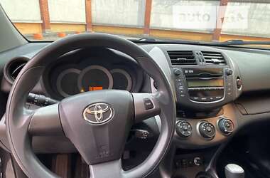 Внедорожник / Кроссовер Toyota RAV4 2010 в Коломые