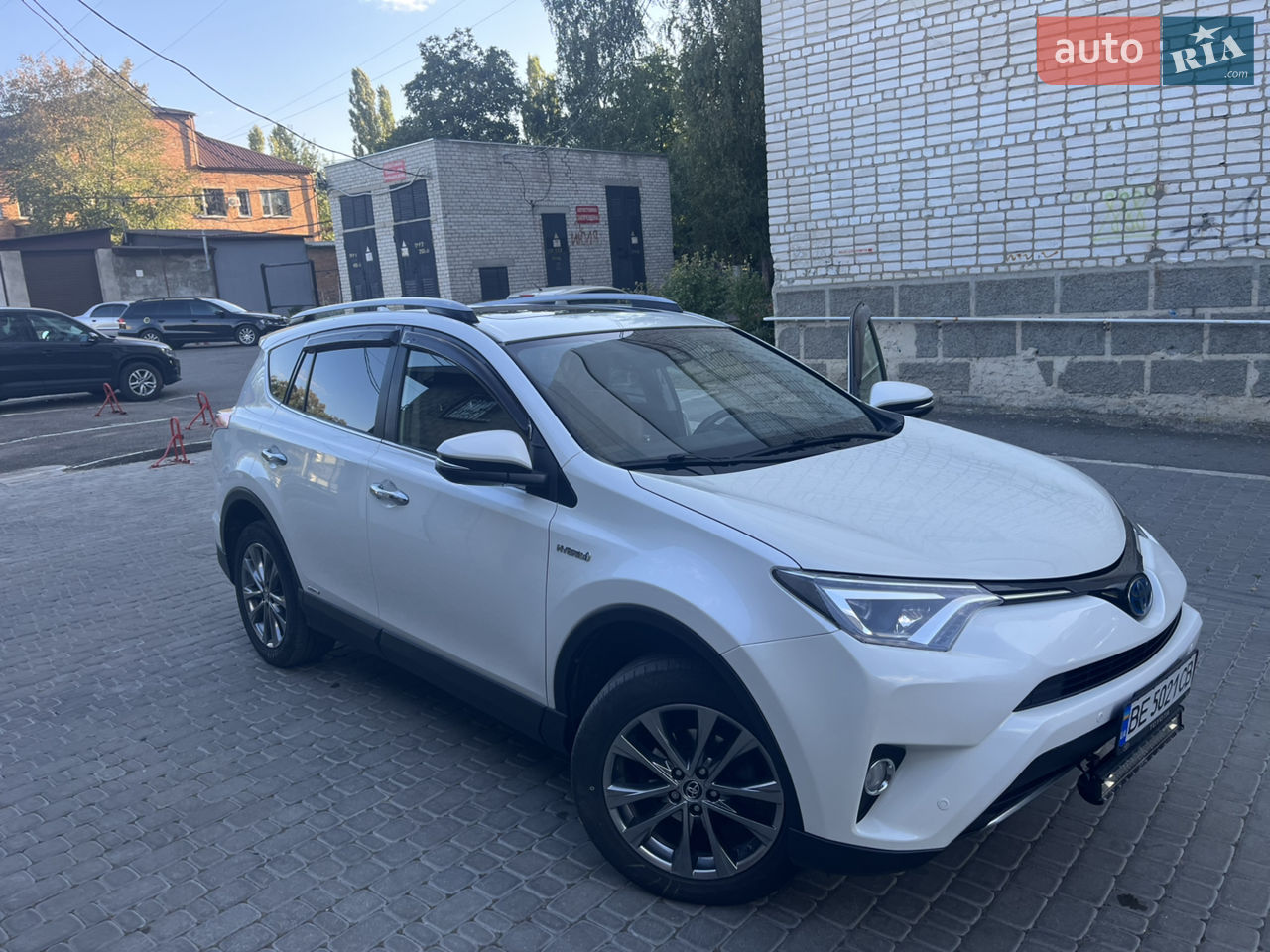 2016 Toyota RAV 4 - мініатюра 10