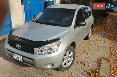 Позашляховик / Кросовер Toyota RAV4 2006 в Синельниковому