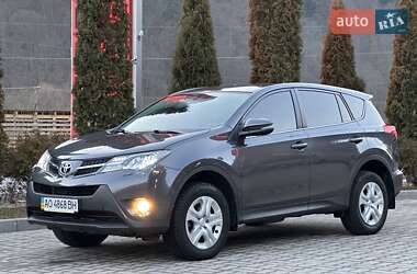 Позашляховик / Кросовер Toyota RAV4 2014 в Міжгір'ї