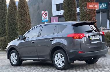 Позашляховик / Кросовер Toyota RAV4 2014 в Міжгір'ї