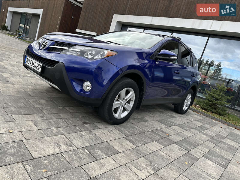 Позашляховик / Кросовер Toyota RAV4 2014 в Ужгороді