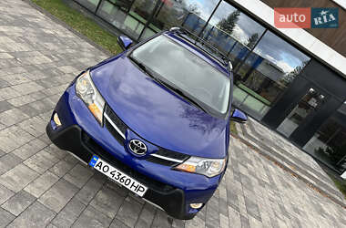 Внедорожник / Кроссовер Toyota RAV4 2014 в Тячеве