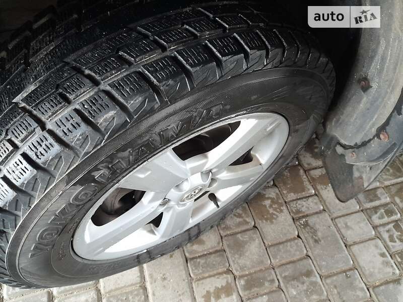 Внедорожник / Кроссовер Toyota RAV4 2008 в Здолбунове