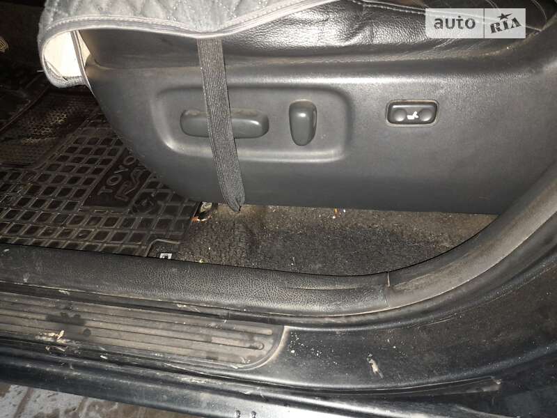 Внедорожник / Кроссовер Toyota RAV4 2008 в Здолбунове