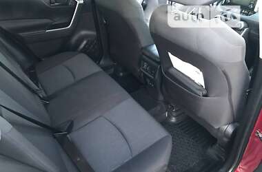 Позашляховик / Кросовер Toyota RAV4 2019 в Хмельницькому
