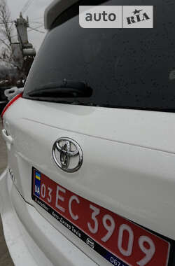 Внедорожник / Кроссовер Toyota RAV4 2012 в Тячеве