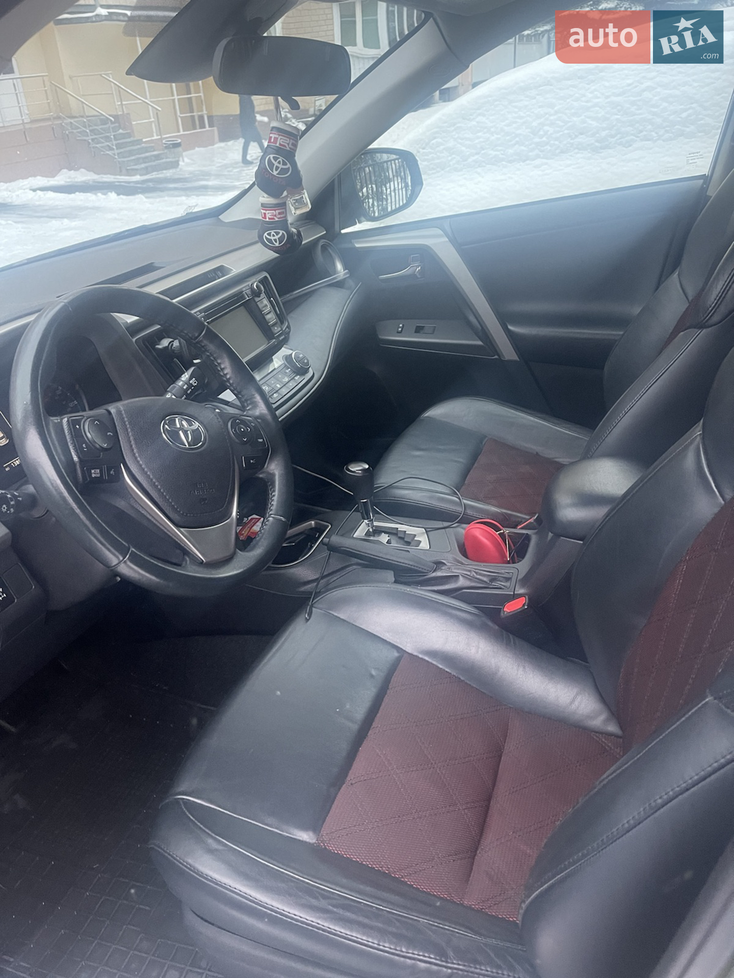 2017 Toyota RAV 4 - мініатюра 2