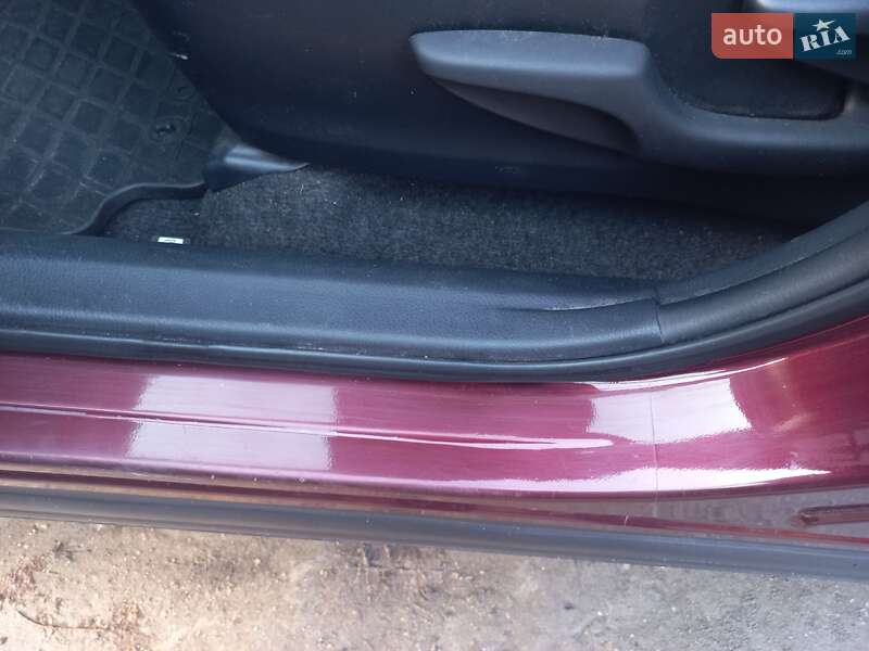 Позашляховик / Кросовер Toyota RAV4 2017 в Запоріжжі