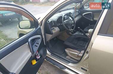 Внедорожник / Кроссовер Toyota RAV4 2007 в Ракитном
