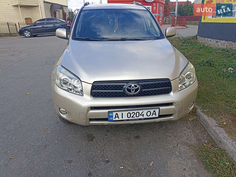 Позашляховик / Кросовер Toyota RAV4 2007 в Рокитному