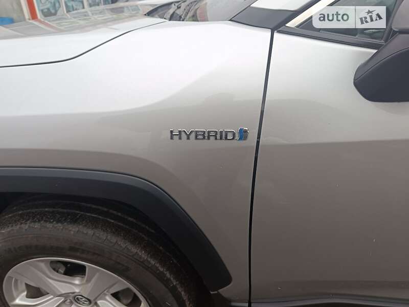 Внедорожник / Кроссовер Toyota RAV4 2020 в Одессе