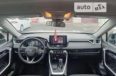Позашляховик / Кросовер Toyota RAV4 2020 в Одесі