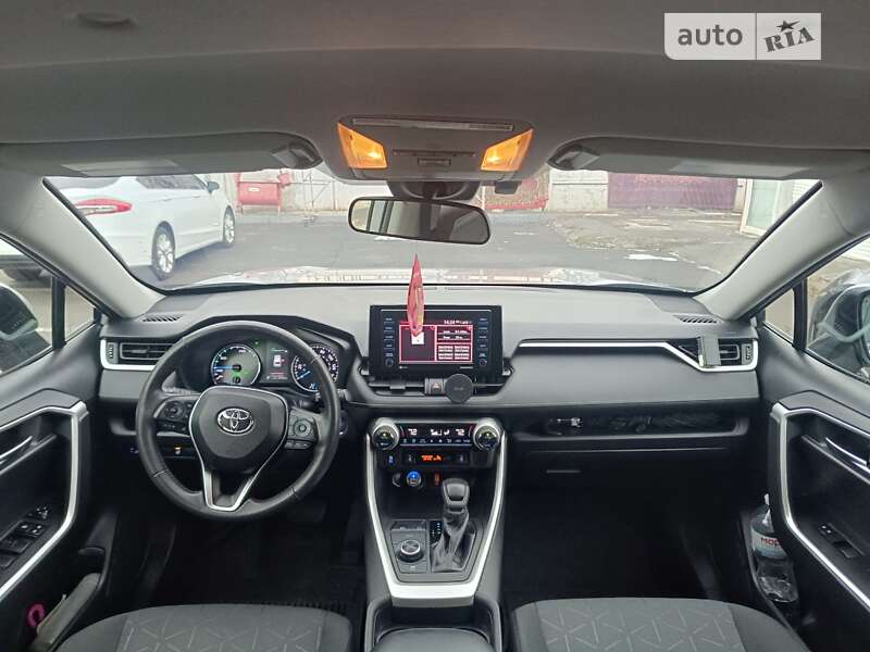 Внедорожник / Кроссовер Toyota RAV4 2020 в Одессе