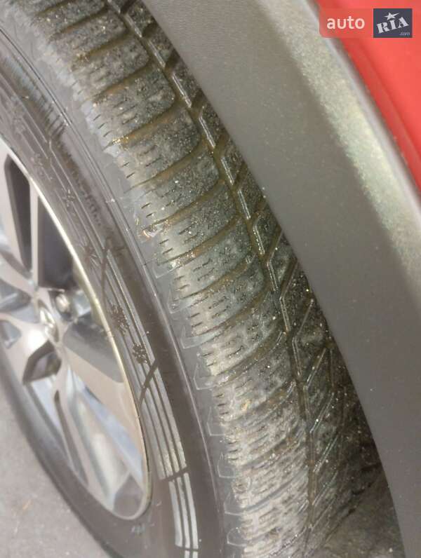 Позашляховик / Кросовер Toyota RAV4 2017 в Умані