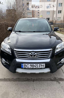 Внедорожник / Кроссовер Toyota RAV4 2012 в Жовкве