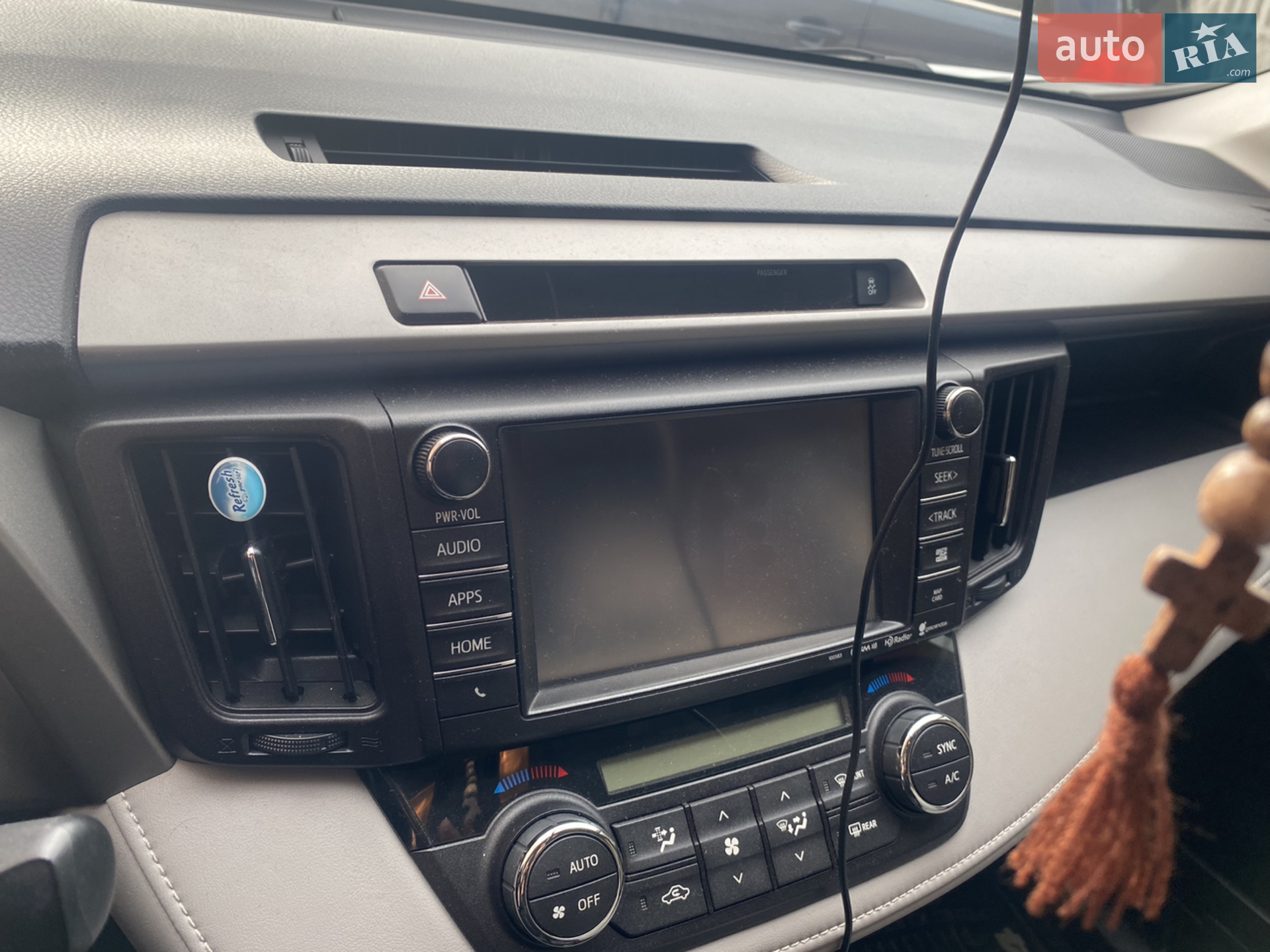 2016 Toyota RAV 4 - мініатюра 9