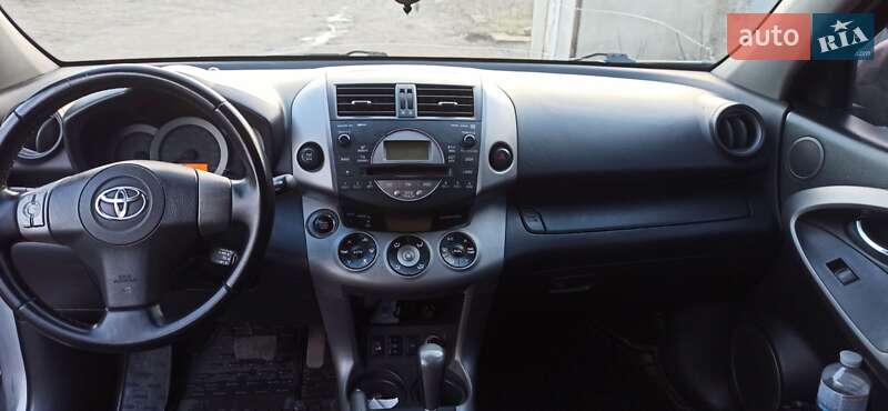 Внедорожник / Кроссовер Toyota RAV4 2008 в Терновке