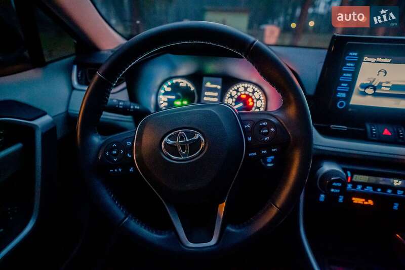 Внедорожник / Кроссовер Toyota RAV4 2020 в Чернигове фото 7 Внедорожник / Кроссовер Toyota RAV4 2020 в Чернигове