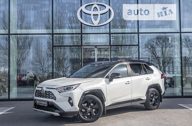 Внедорожник / Кроссовер Toyota RAV4 2019 в Днепре