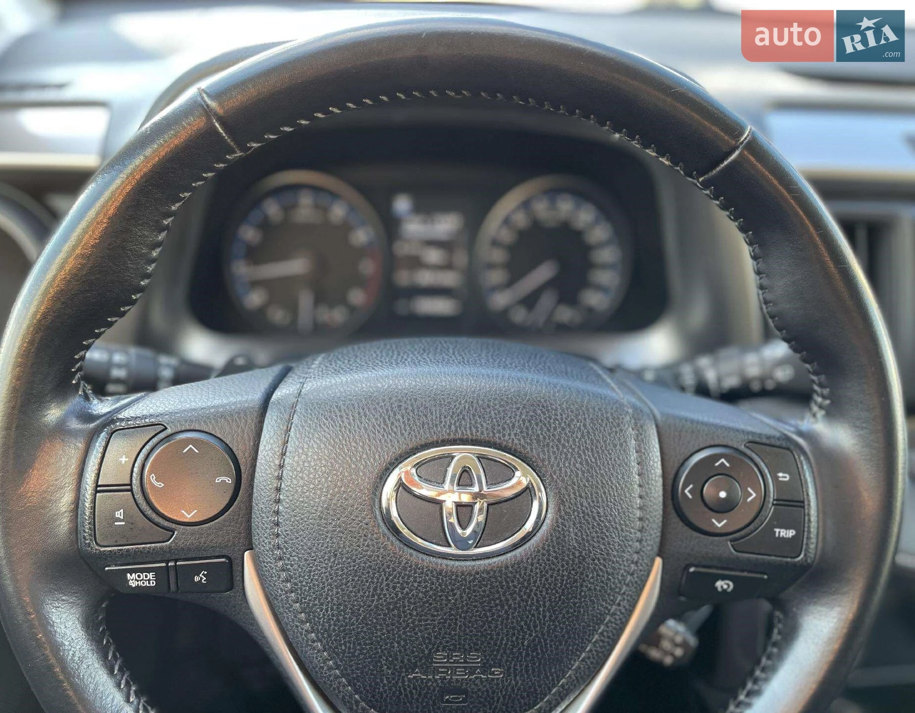 2018 Toyota RAV 4 - мініатюра 10