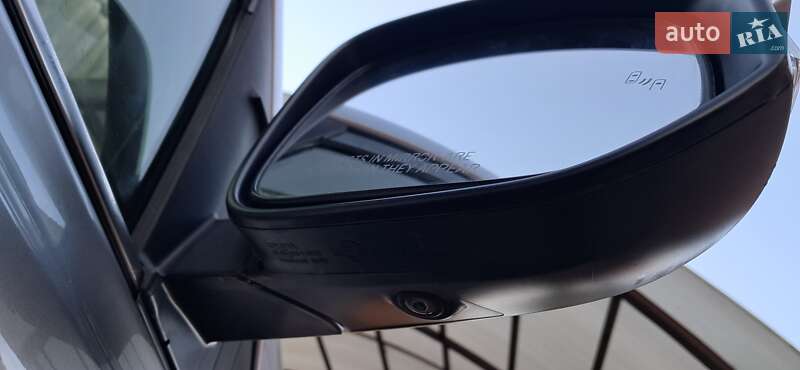 Позашляховик / Кросовер Toyota RAV4 2017 в Житомирі фото 9 Позашляховик / Кросовер Toyota RAV4 2017 в Житомирі