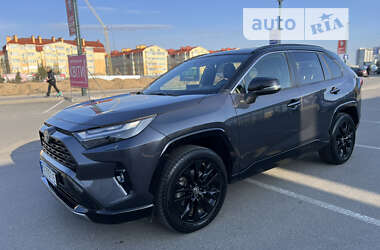 Внедорожник / Кроссовер Toyota RAV4 2022 в Киеве