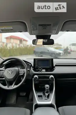 Toyota RAV4 2019
