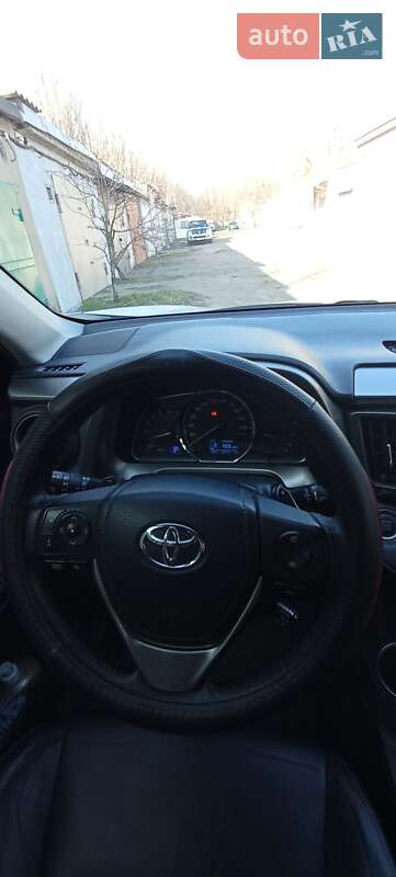 Позашляховик / Кросовер Toyota RAV4 2013 в Покрові