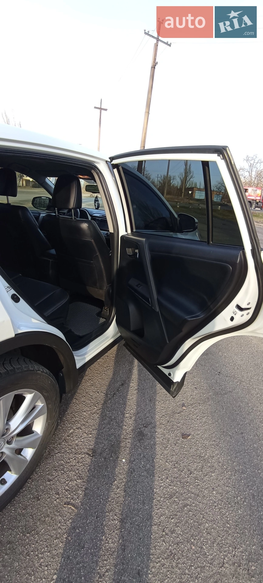 2013 Toyota RAV 4 - мініатюра 10