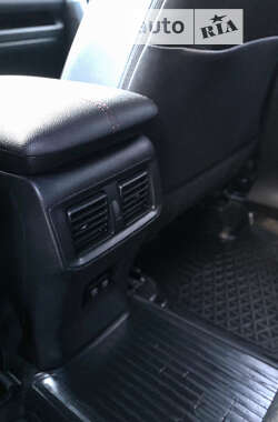 Внедорожник / Кроссовер Toyota RAV4 2021 в 