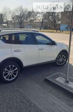 Внедорожник / Кроссовер Toyota RAV4 2016 в Днепре