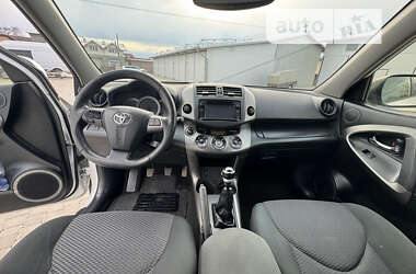 Внедорожник / Кроссовер Toyota RAV4 2012 в Коломые