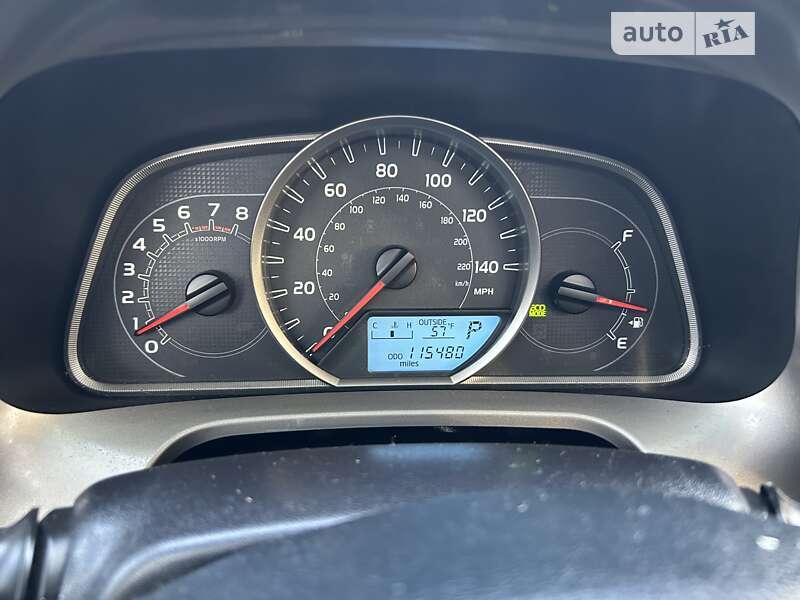 Позашляховик / Кросовер Toyota RAV4 2014 в Кривому Розі