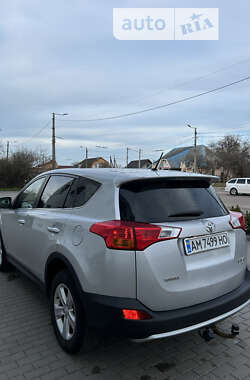 Внедорожник / Кроссовер Toyota RAV4 2013 в Житомире