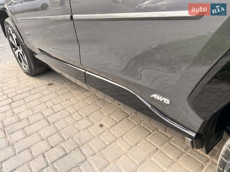 Внедорожник / Кроссовер Toyota RAV4 2022 в Одессе