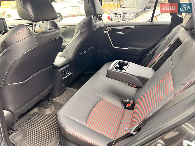 Внедорожник / Кроссовер Toyota RAV4 2022 в Одессе