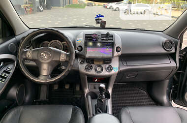 Внедорожник / Кроссовер Toyota RAV4 2006 в Дрогобыче