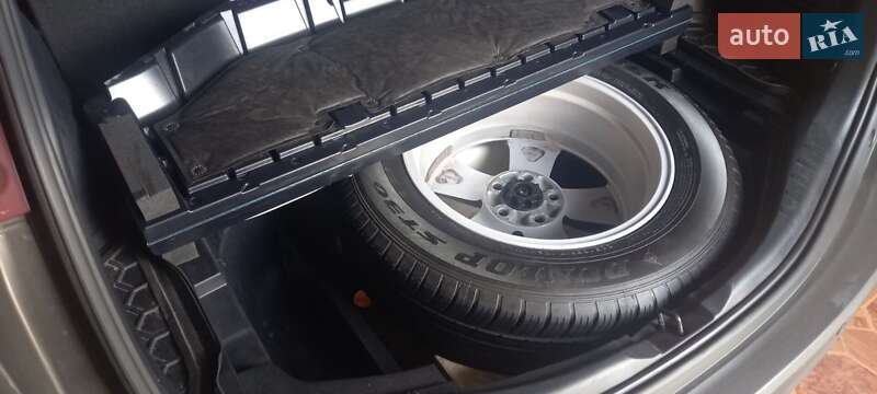 Позашляховик / Кросовер Toyota RAV4 2013 в Каневі