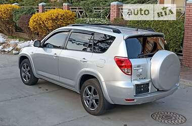 Внедорожник / Кроссовер Toyota RAV4 2007 в Днепре