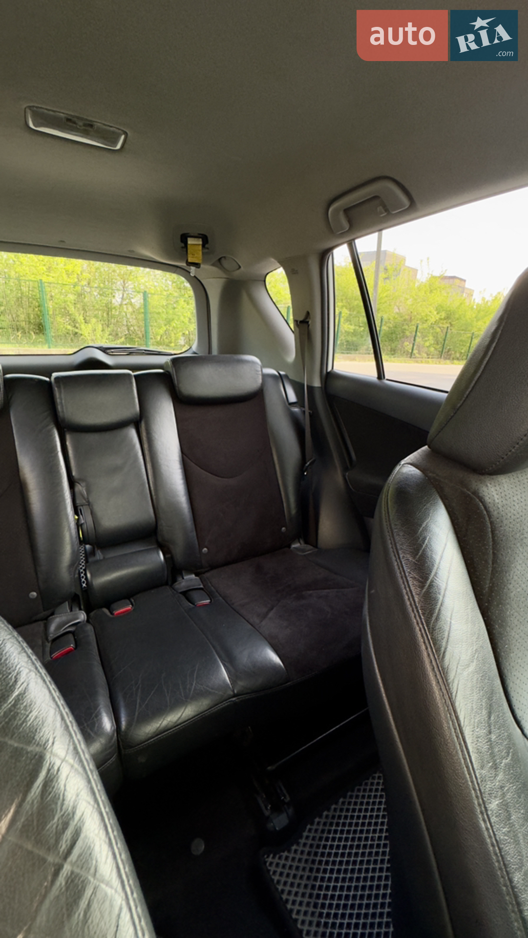 2010 Toyota RAV 4 - мініатюра 21