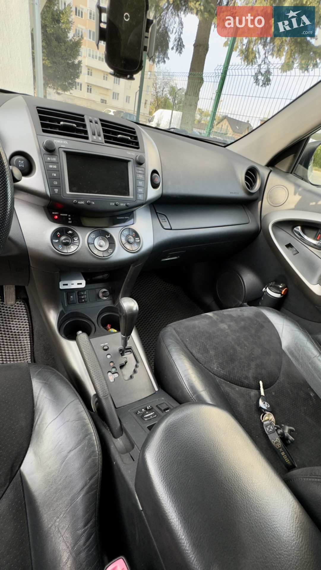 2010 Toyota RAV 4 - мініатюра 29