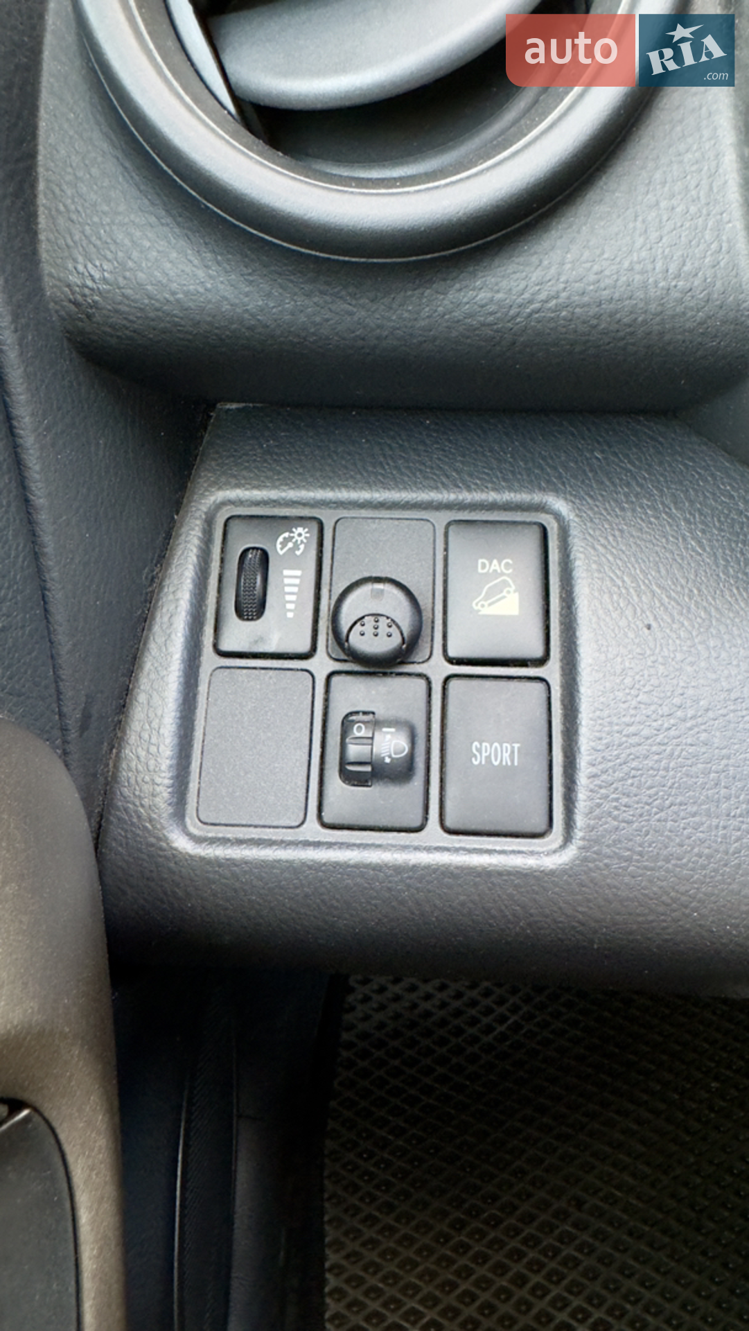 2010 Toyota RAV 4 - мініатюра 38